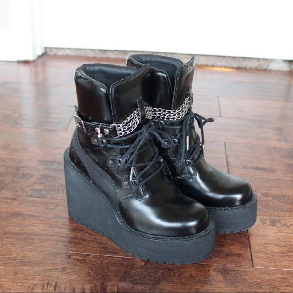 FENTY X PUMA BY RIHANNA BLACK LACE UP BOOTS
